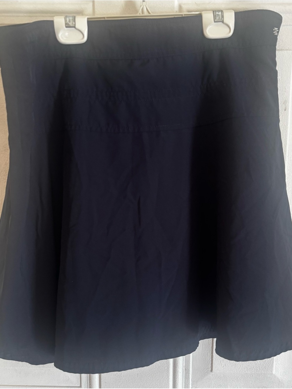 Izod Classic Black A-Line Women's Skirt with built in shorts. Size 10